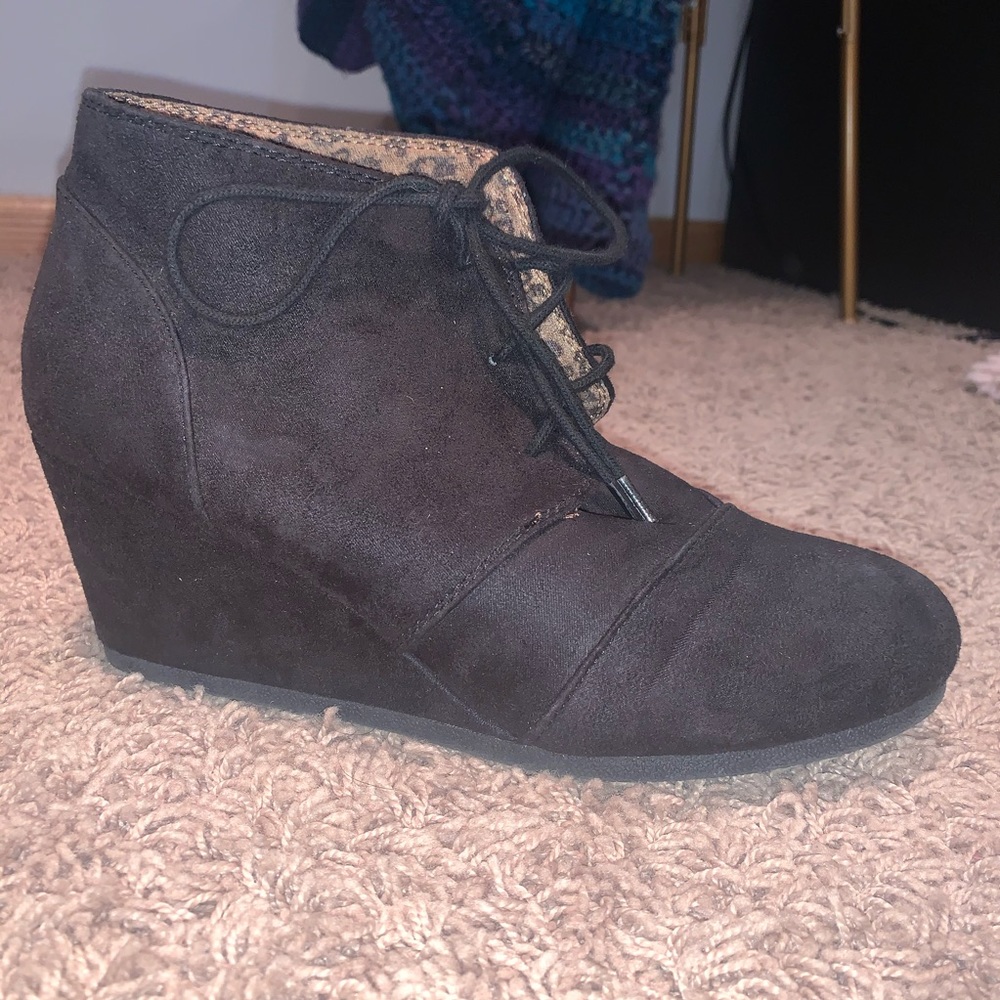 Women’s Wedge Ankle Booties